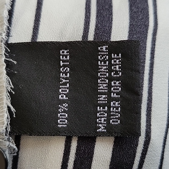 BCX medium white with black stripes lightweight blouse - Picture 4 of 5